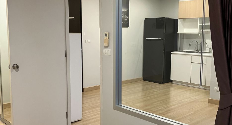 For sale 1 bed condo in Bang Na, Bangkok