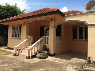 For sale 3 bedrooms house in Mueang Ubon Ratchathani, Ubon Ratchathani