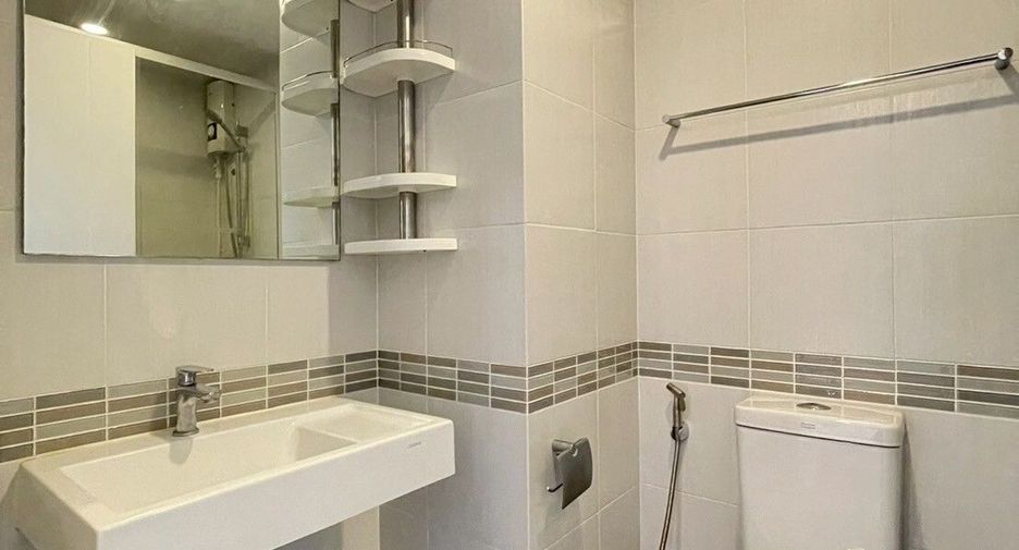 Wohnung zum Kauf mit 1 Zimmer in Bang Na, Bangkok