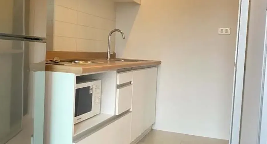 For sale and for rent 1 bed condo in Huai Khwang, Bangkok
