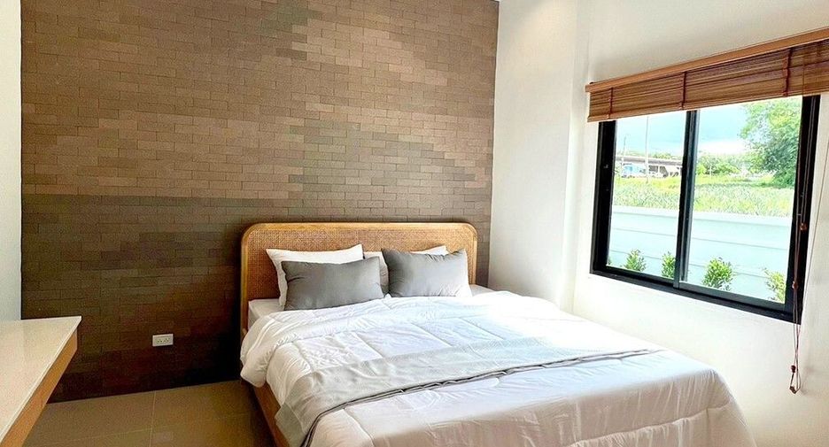 出售 3 卧室 独立屋 在 Nikhom Phatthana, Rayong