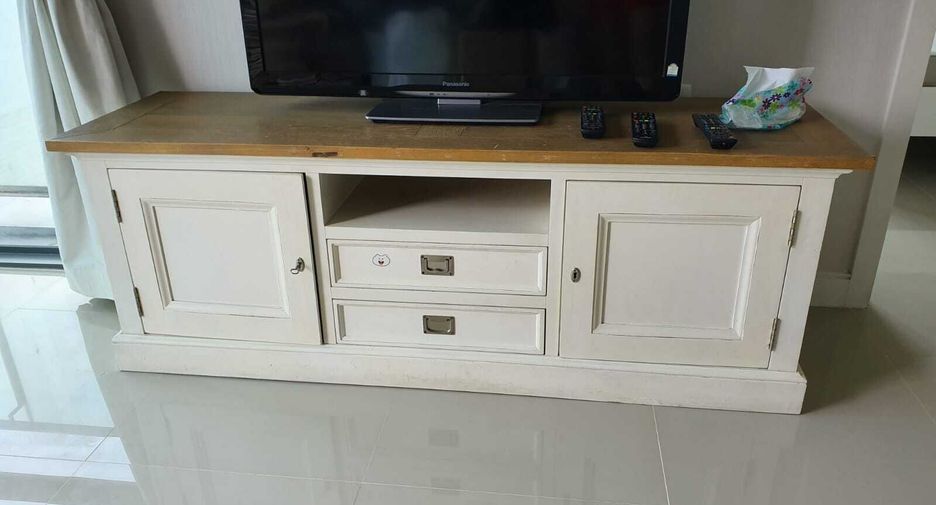 For sale 2 bedrooms condo in Phra Khanong, Bangkok