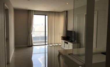 À vendre 2 chambres condo à Phra Khanong, Bangkok