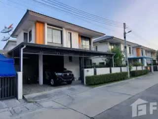 For sale 3 bedrooms house in Ban Pho, Chachoengsao