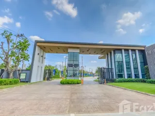 For sale 3 bedrooms house in Ban Pho, Chachoengsao