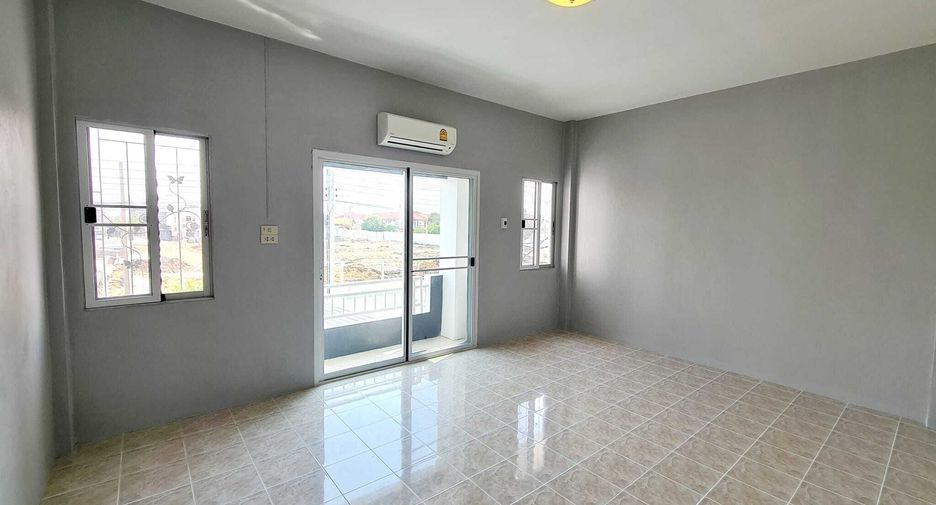 For sale 3 bedrooms townhouse in Mueang Samut Sakhon, Samut Sakhon