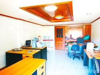 Gewerbefläche zum Kauf mit 2 Zimmer in Bang Yai, Nonthaburi