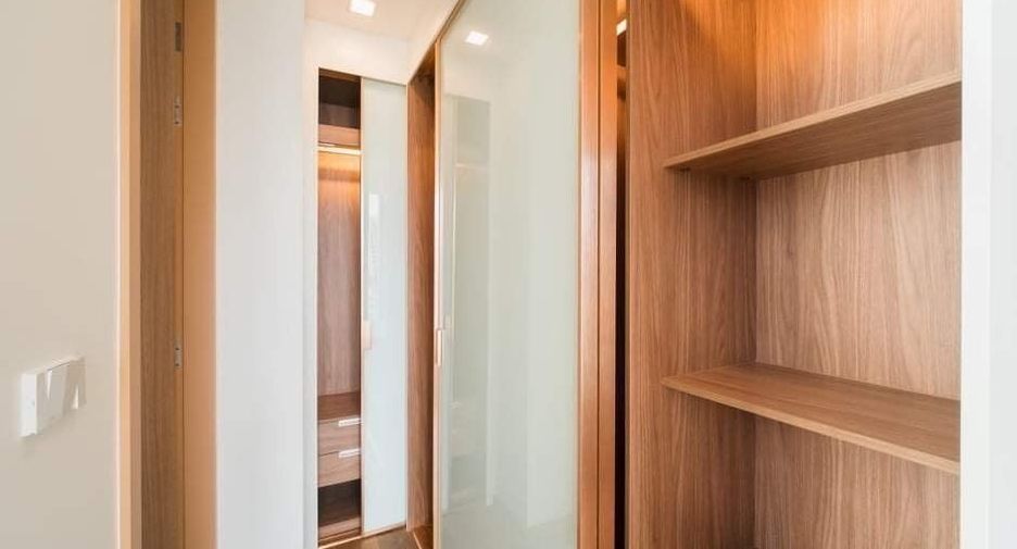 For sale 1 bed condo in Watthana, Bangkok