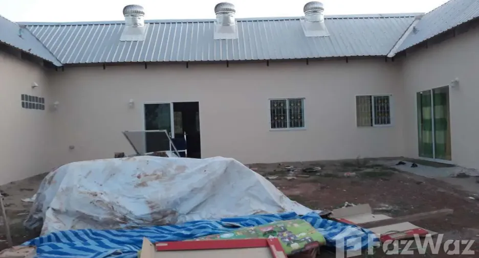For sale 4 bedrooms house in Wanon Niwat, Sakon Nakhon