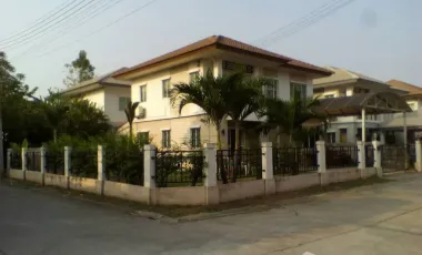 出售 4 卧室 独立屋 在 Lam Luk Ka, Pathum Thani