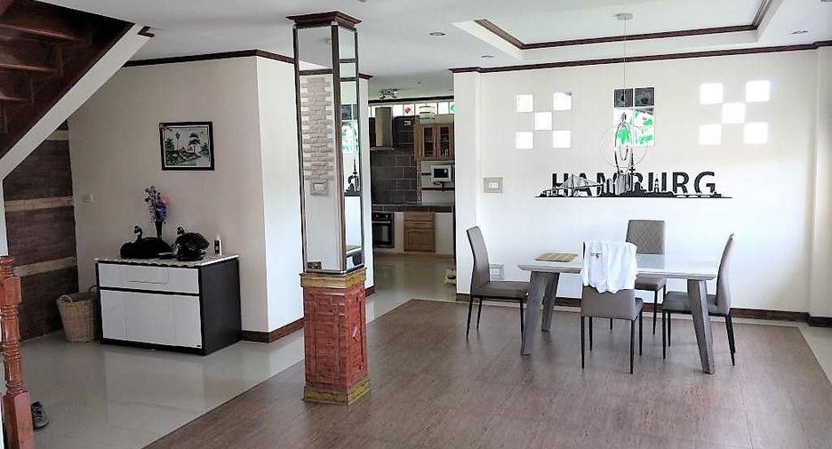 Villa en venta de 3 habitaciones en Mueang Buriram, Buriram