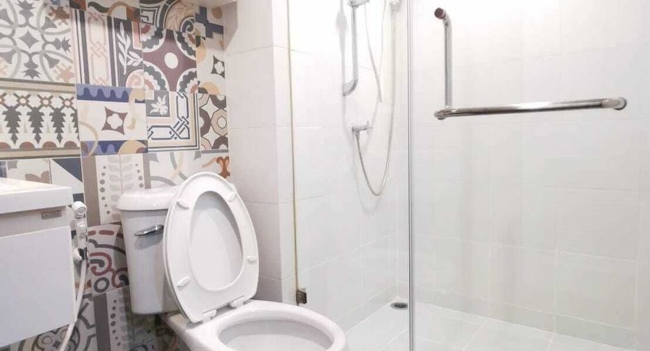 For sale 1 bed condo in Lat Phrao, Bangkok