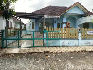 For sale 3 bedrooms house in Mueang Surat Thani, Surat Thani