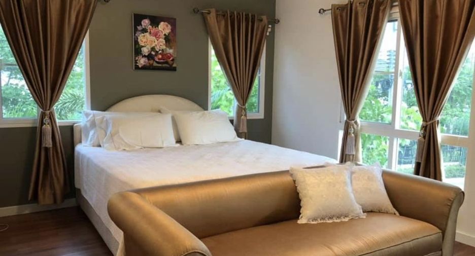 For sale 3 bedrooms house in Sam Phran, Nakhon Pathom