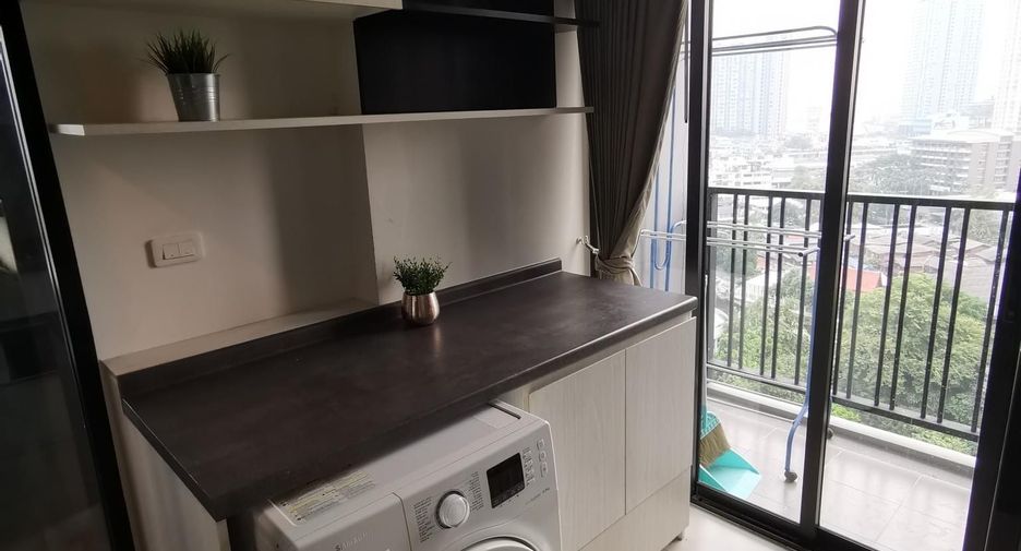 Wohnung zum Kauf mit 2 Zimmer in Watthana, Bangkok