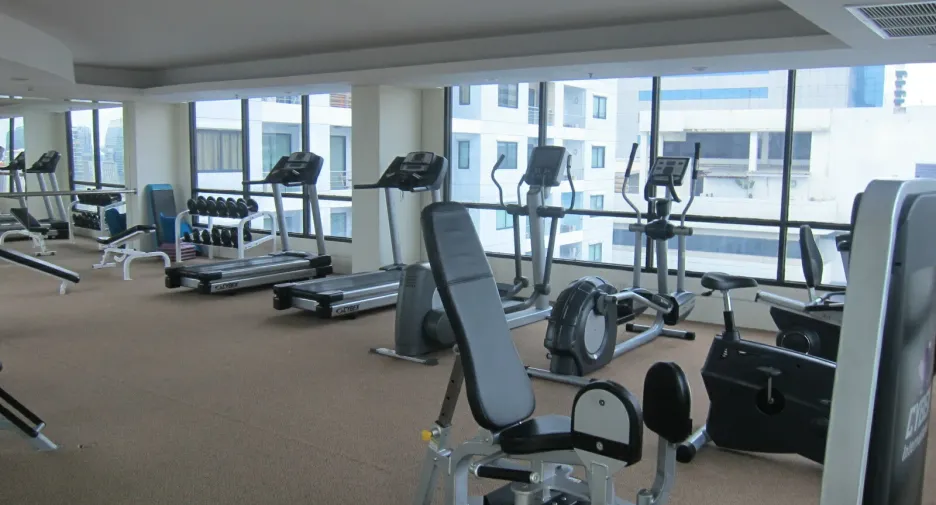 For sale and for rent 2 bedrooms condo in Watthana, Bangkok