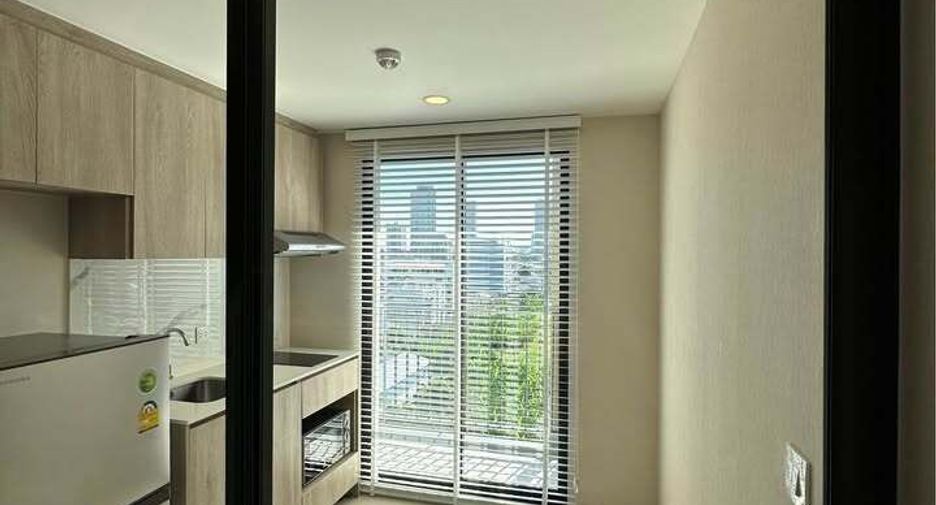 For sale 1 bed condo in Suan Luang, Bangkok