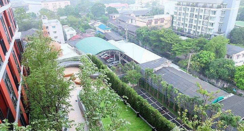 出售 1 卧室 公寓 在 Bang Kapi, 曼谷