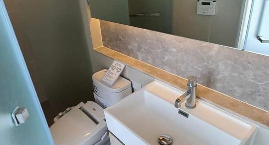 For sale and for rent 2 bedrooms condo in Khlong Toei, Bangkok