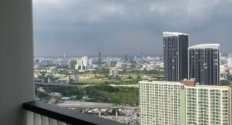 For sale 2 bedrooms condo in Suan Luang, Bangkok