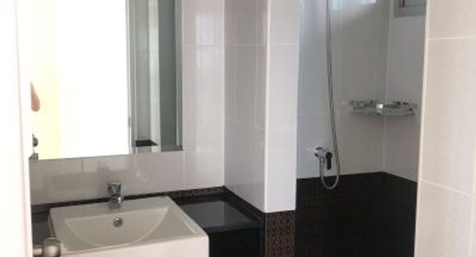 For sale 2 bedrooms condo in Suan Luang, Bangkok
