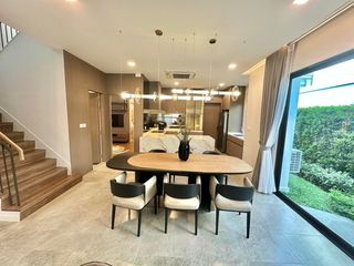 À vendre 4 chambres maison à Bang Phli, Samut Prakan