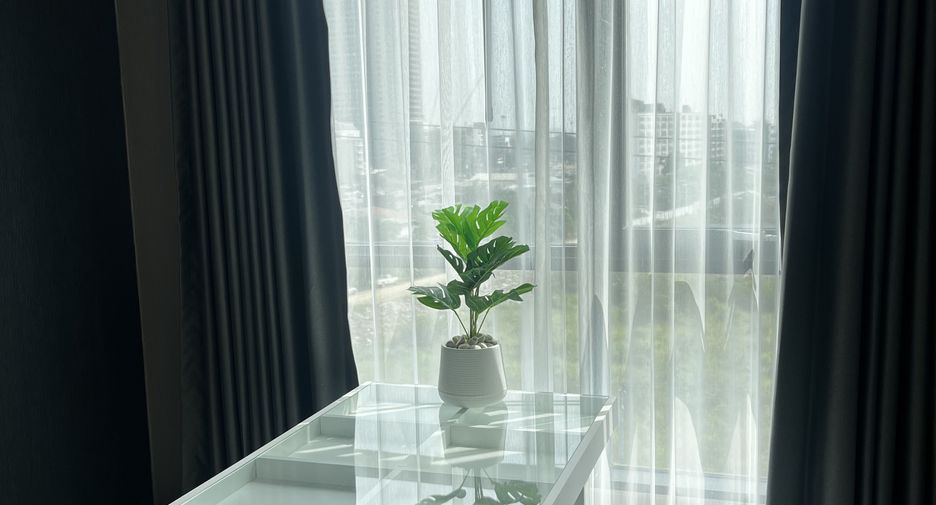 For sale 1 bed condo in Khlong Luang, Pathum Thani