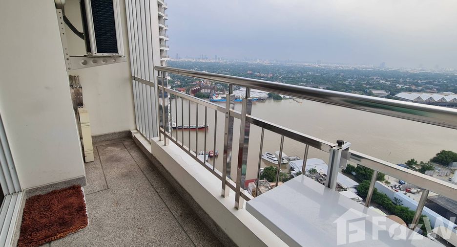 For sale studio condo in Yan Nawa, Bangkok