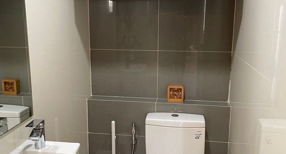 For sale 1 bed condo in Phra Khanong, Bangkok