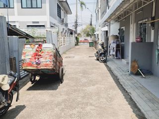 For sale 4 bedrooms house in Mueang Ubon Ratchathani, Ubon Ratchathani