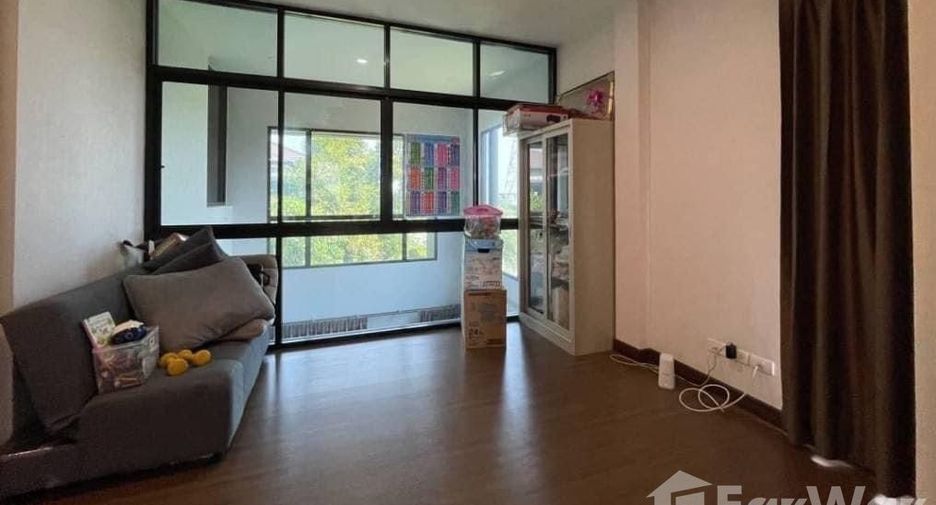 À vendre 5 chambres maison à Bang Phli, Samut Prakan