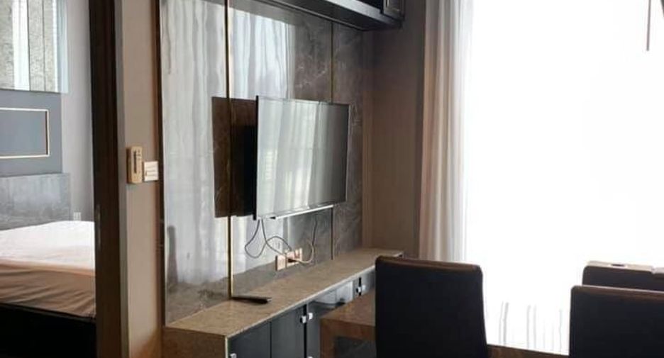 À vendre 1 chambre condo à Khlong Toei, Bangkok