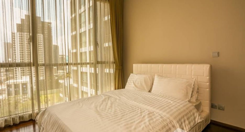 For sale and for rent 2 bedrooms condo in Watthana, Bangkok
