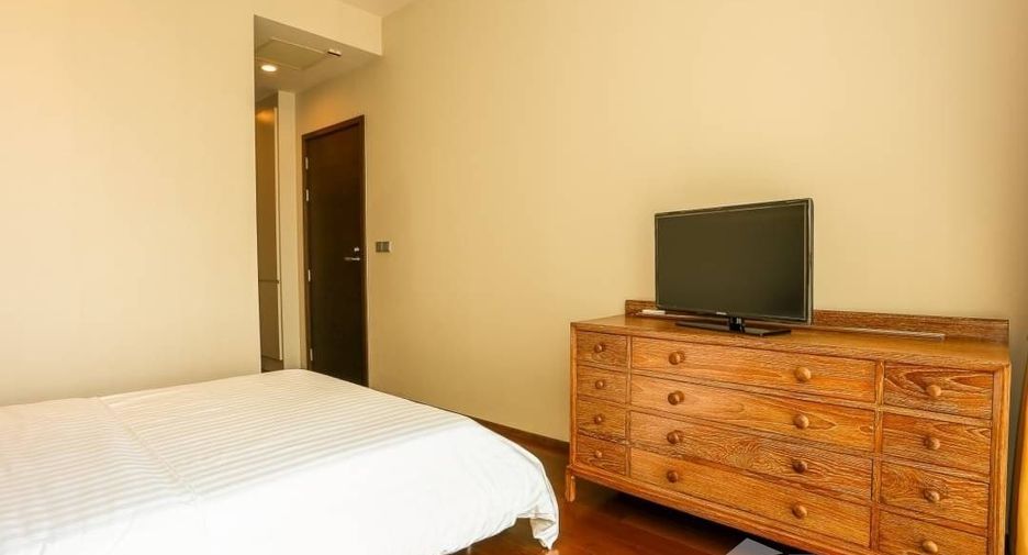 For sale and for rent 2 bedrooms condo in Watthana, Bangkok
