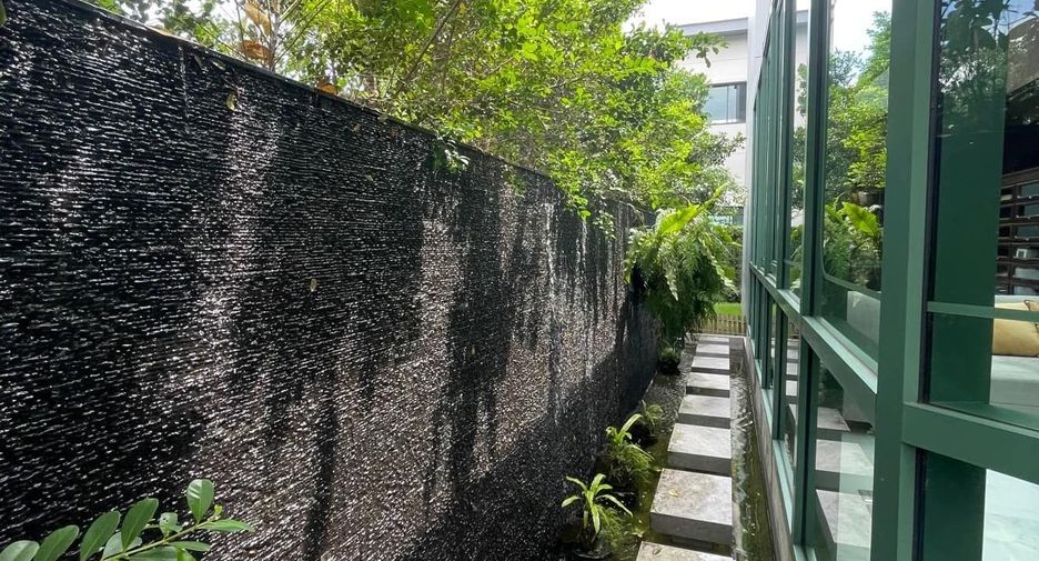 Casa en venta de 5 habitaciones en Saphan Sung, Bangkok