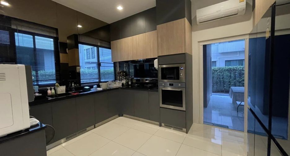 Casa en venta de 5 habitaciones en Saphan Sung, Bangkok