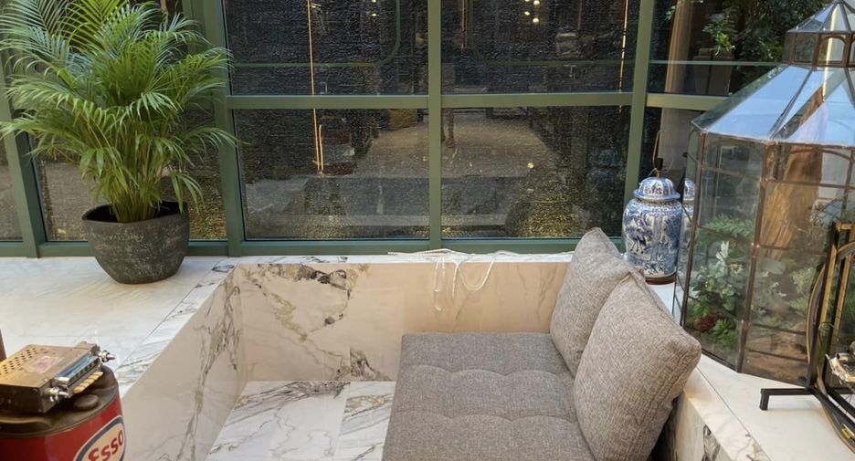 Casa en venta de 5 habitaciones en Saphan Sung, Bangkok