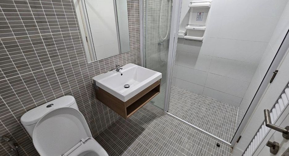 For sale 1 bed condo in Sai Mai, Bangkok