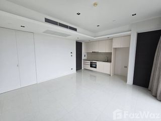 For sale 1 Beds condo in Sathon, Bangkok