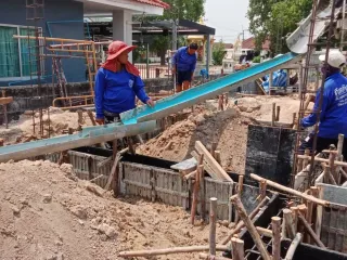 出售 2 卧室 独立屋 在 Ban Chang, Rayong