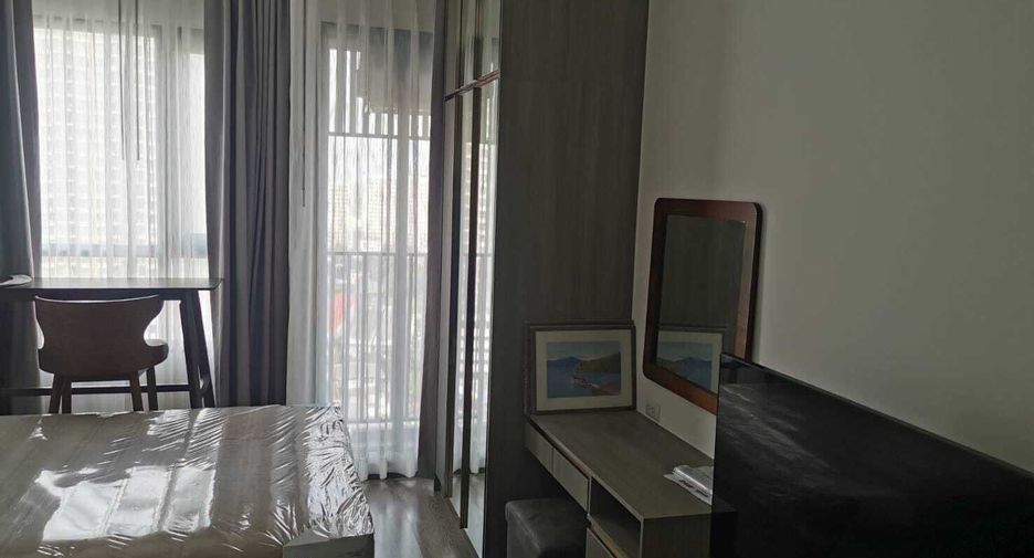 For sale studio condo in Watthana, Bangkok