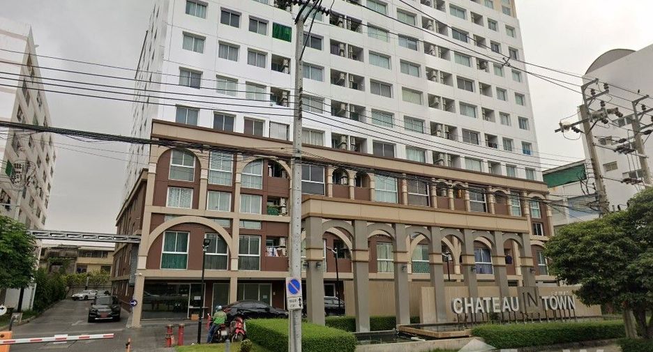 For sale 1 bed condo in Bang Phlat, Bangkok