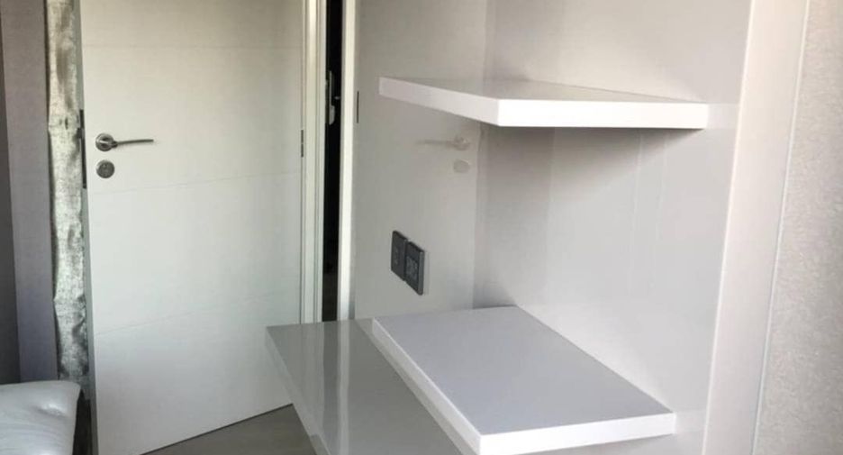 For sale 2 ベッドルーム condo in Phaya Thai, Bangkok