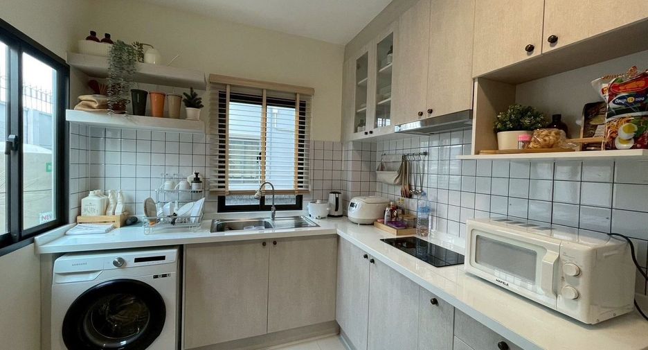 For sale 3 bedrooms house in Prawet, Bangkok