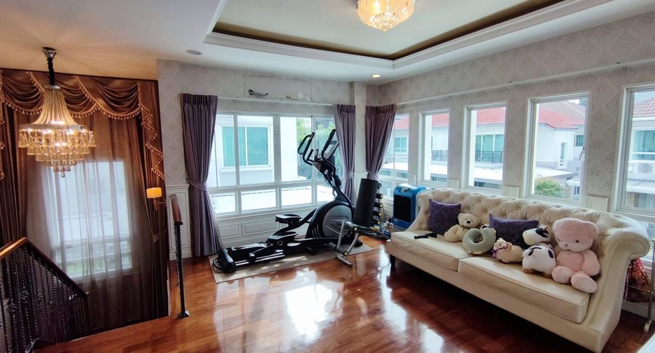 For sale 4 bedrooms house in Khan Na Yao, Bangkok