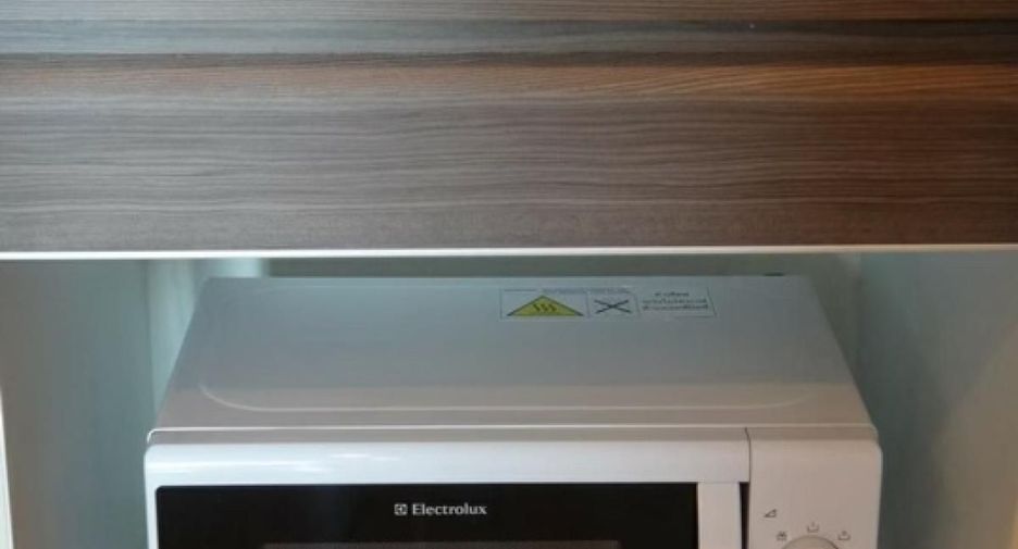 For sale 1 bed condo in Khlong Toei, Bangkok