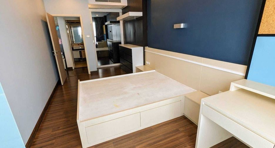 For sale 1 bed condo in Bang Kho Laem, Bangkok