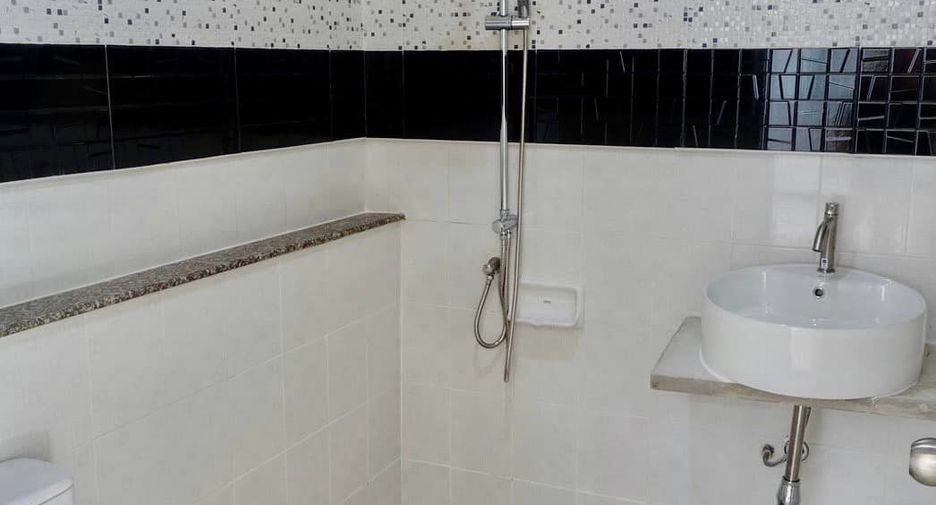 For sale 3 bedrooms house in Mueang Khon Kaen, Khon Kaen