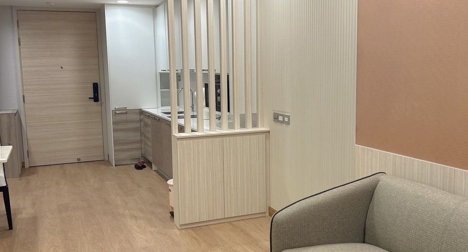 For rent 2 bedrooms condo in Khlong Luang, Pathum Thani