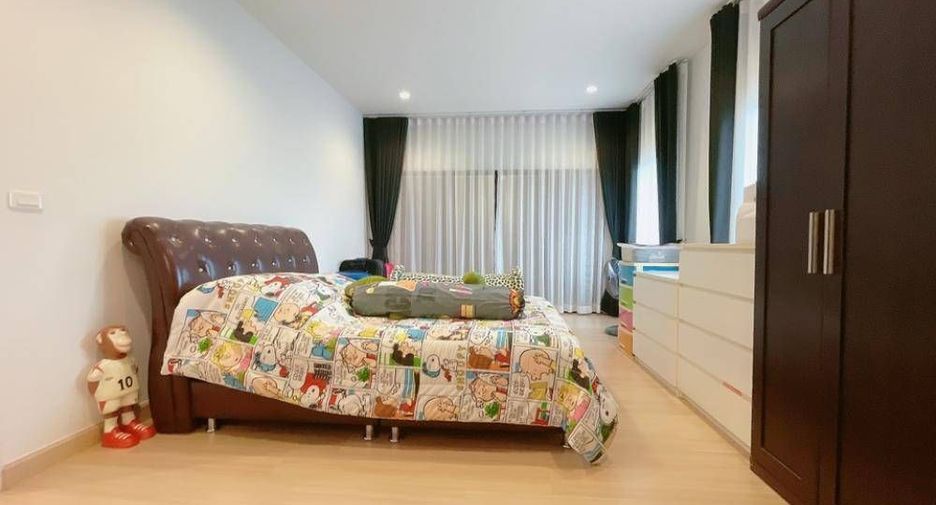 For sale 3 bedrooms house in Bang Phli, Samut Prakan